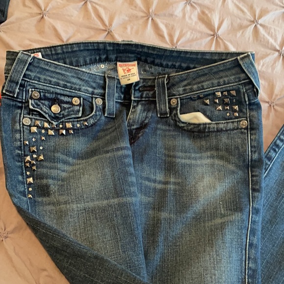 Priced to sell - Picture 2 of 2